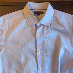 Banana Republic Men’s Button Down Dress Shirt